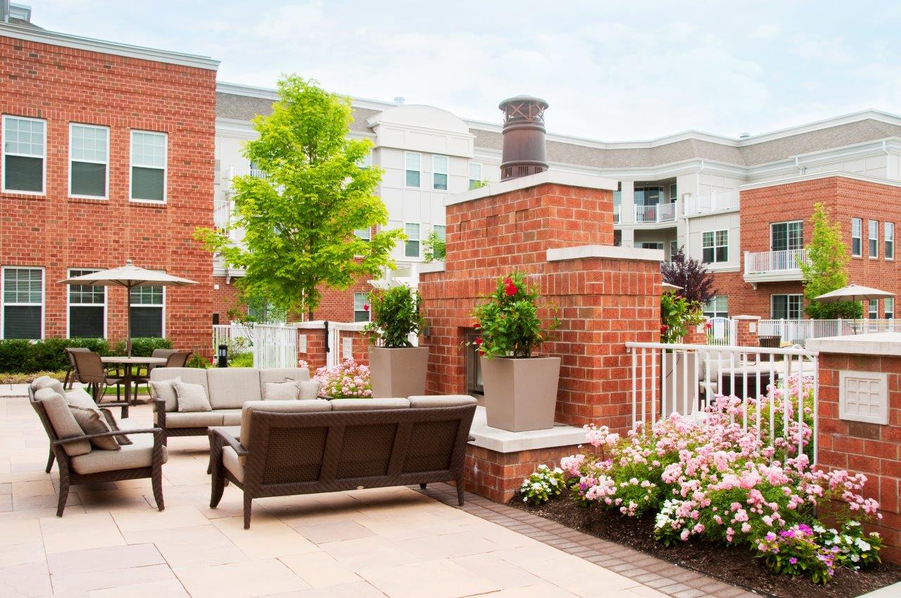 Hilltop Verona I - 2013