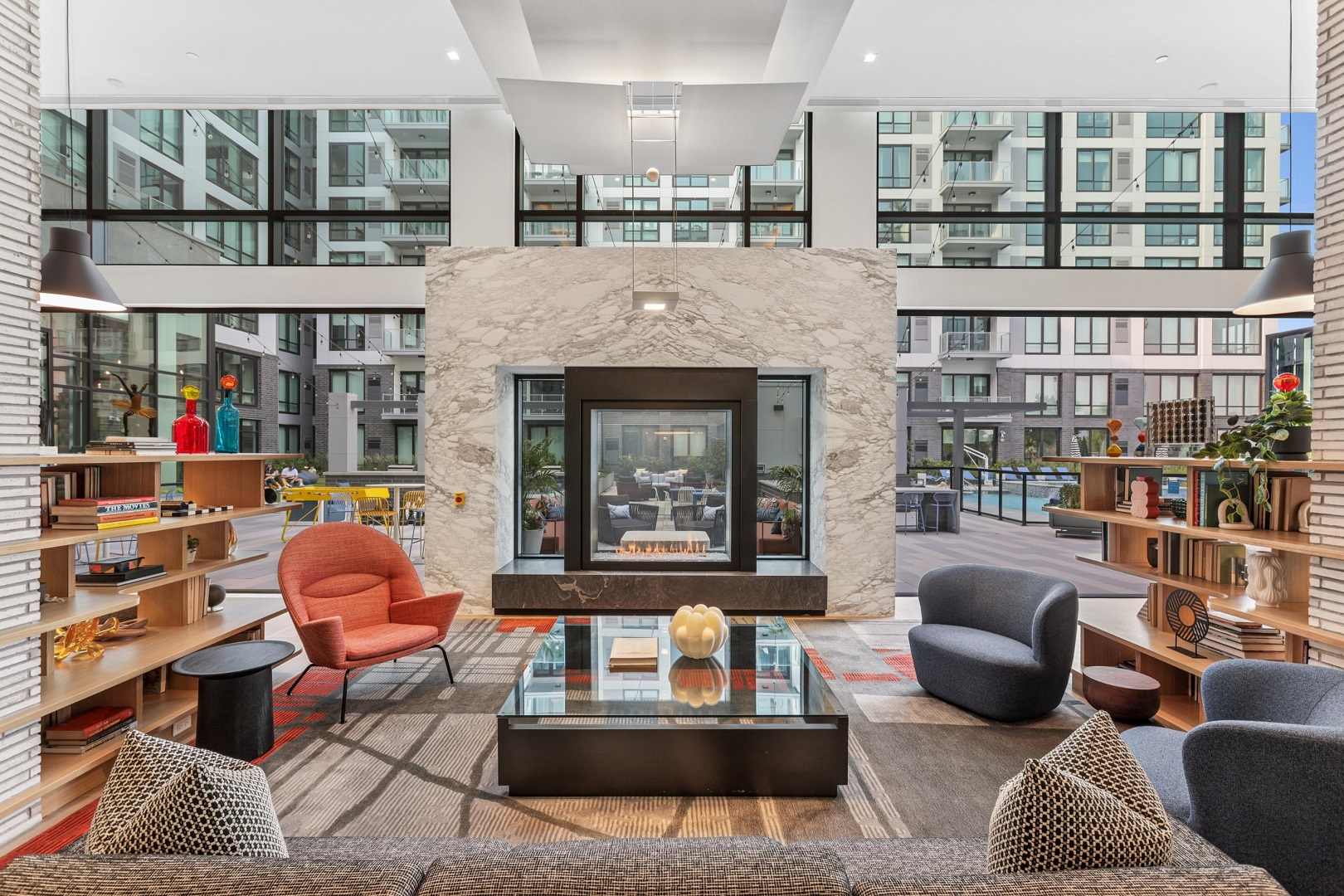 TheDeclan_Amenity_FireplaceLounge_Shoootin_June2025-2