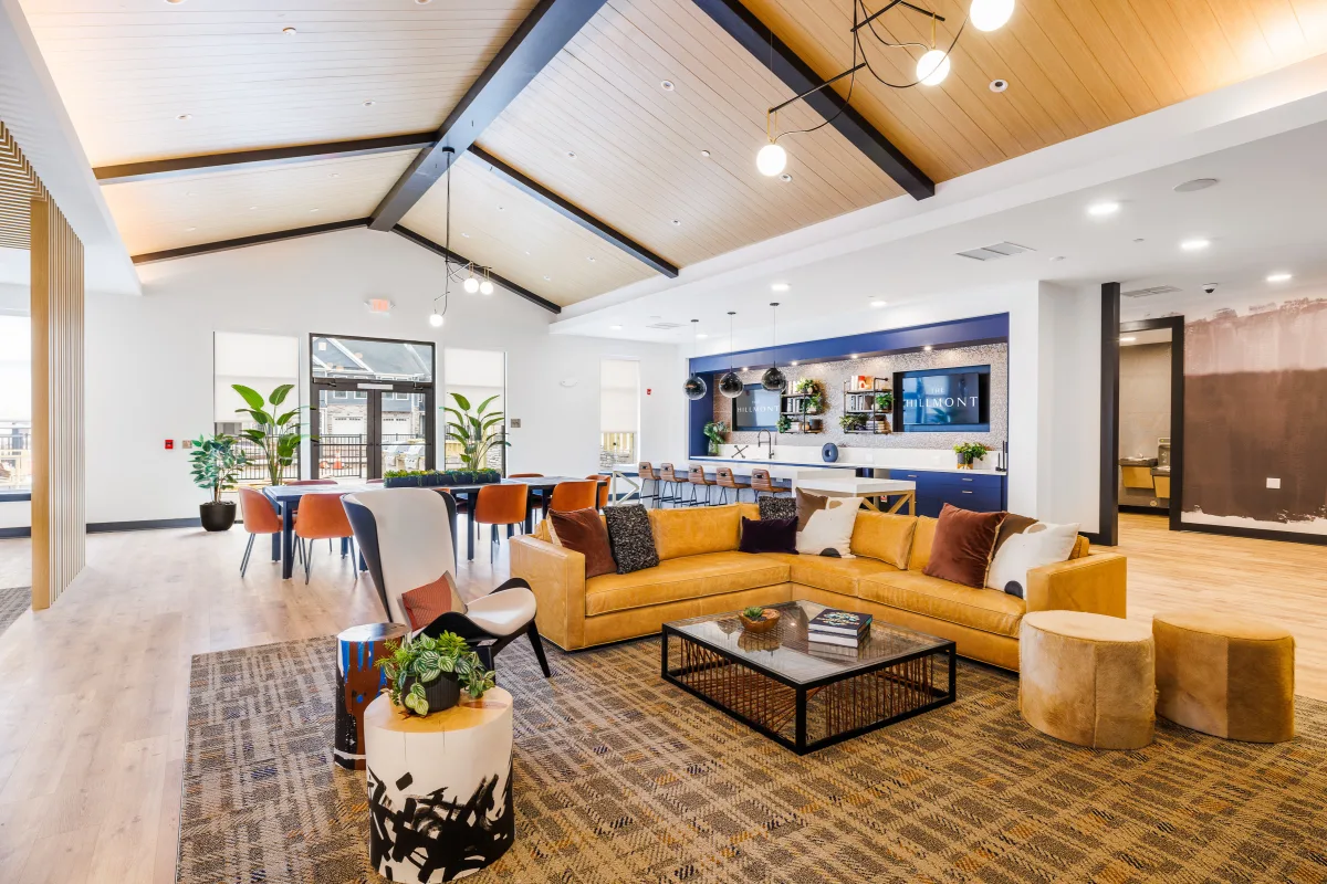 the hillmont 032323-9